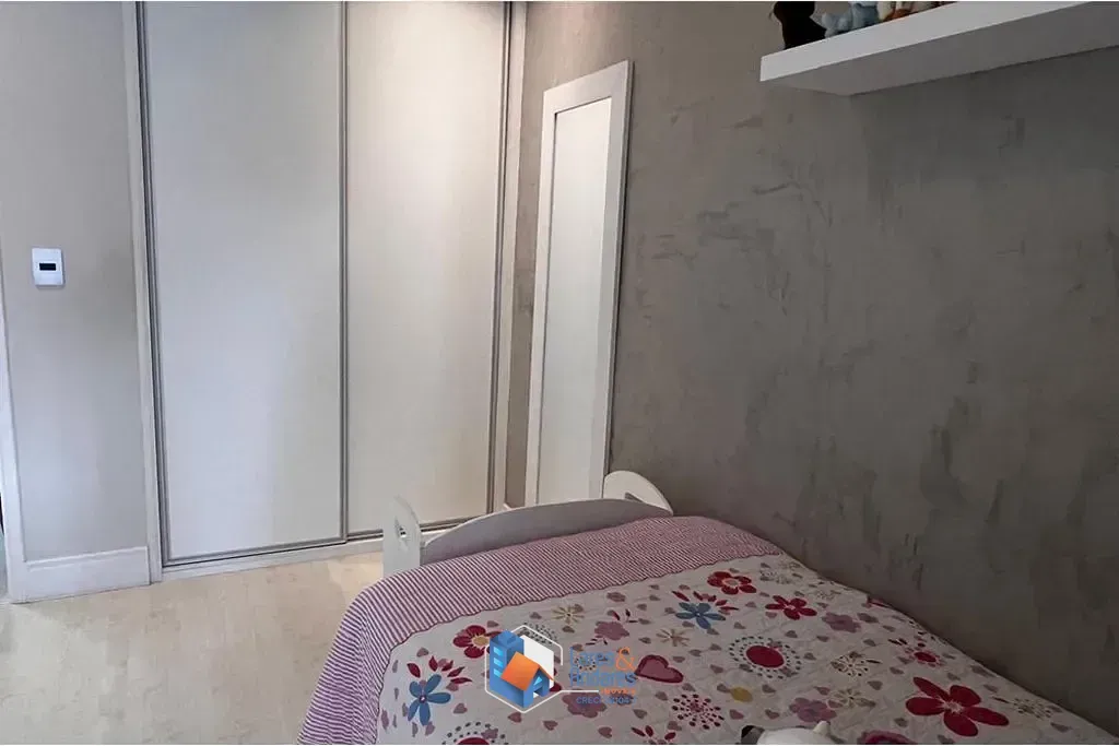 Imagem Casa em Condomínio à venda 3 Quartos 3 Suites 4 Vagas 229M² Jardim Londrina São Paulo - SP