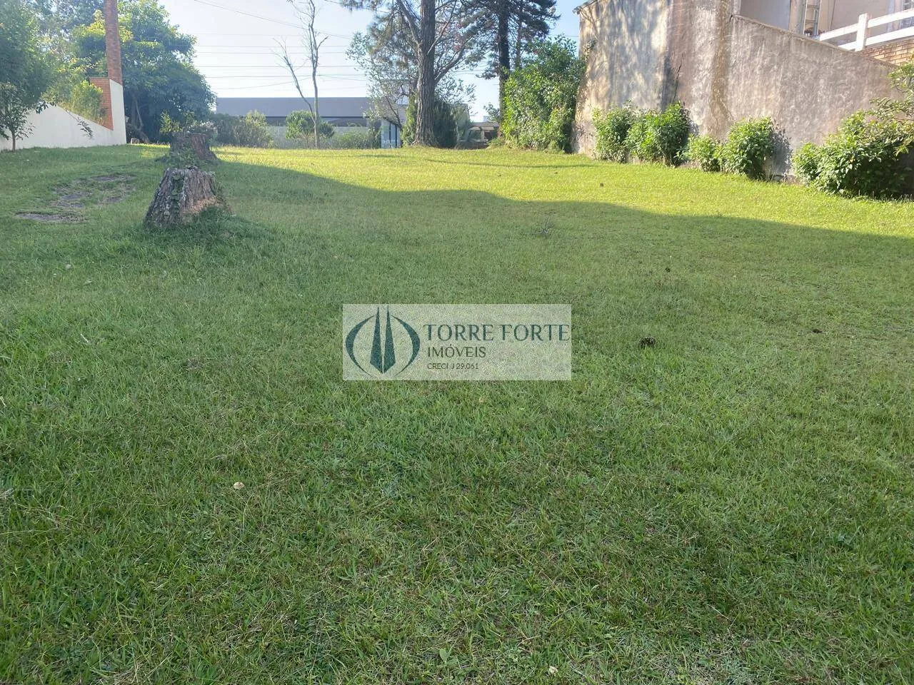 Imagem Excelente terreno na Aldeia da Serra com 466 m², pronto para construir.