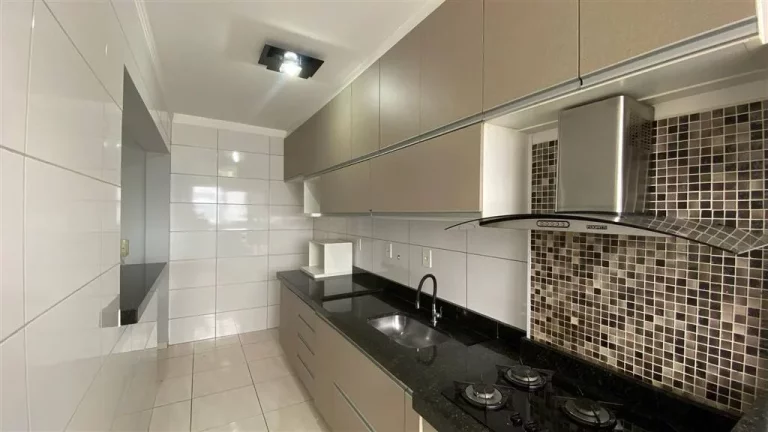Imagem APARTAMENTO COM 80 m² - GUILHERMINA - PRAIA GRANDE SP