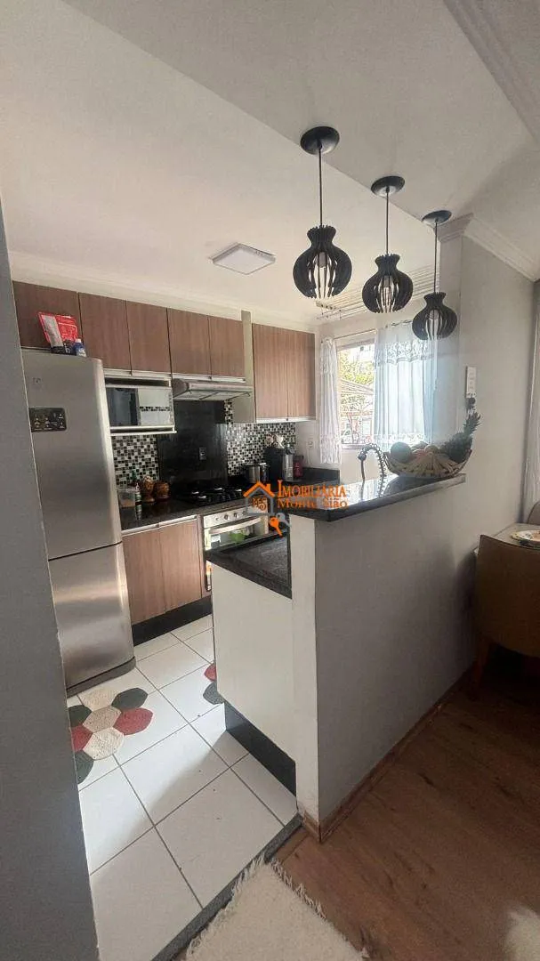 Imagem Apartamento com 2 dormitórios à venda, 47 m² por R$ 255.000,00 - Água Chata - Guarulhos/SP