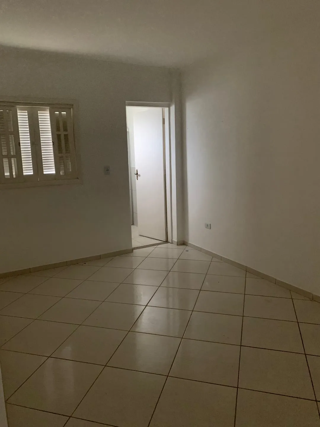 Imagem Casa à venda 2 Quartos, 2 Suites, 6 Vagas, 200M², Loteamento Residencial Andrade, Pindamonhangaba - SP