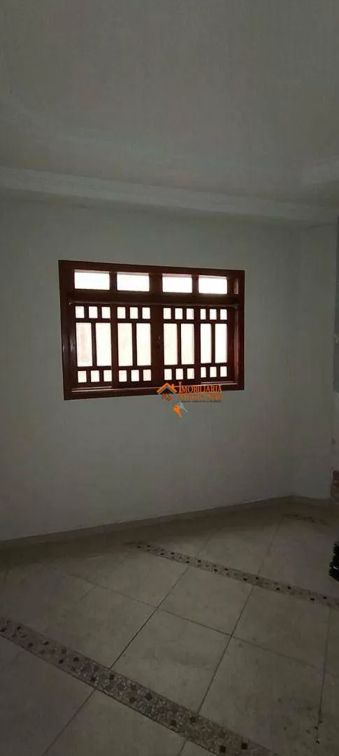 Imagem Sobrado com 4 dormitórios à venda, 160 m² por R$ 860.000,00 - Jardim Zaira - Guarulhos/SP
