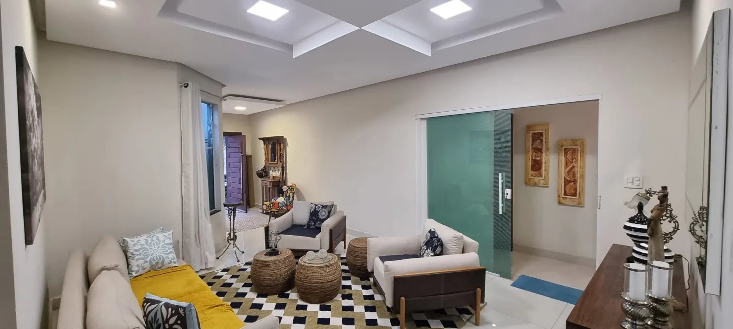 Imagem Magnífica Casa no Condomínio Reserva dos Lagos: Espaços Amplos, Acabamentos de Alto Padrão e Vista Única