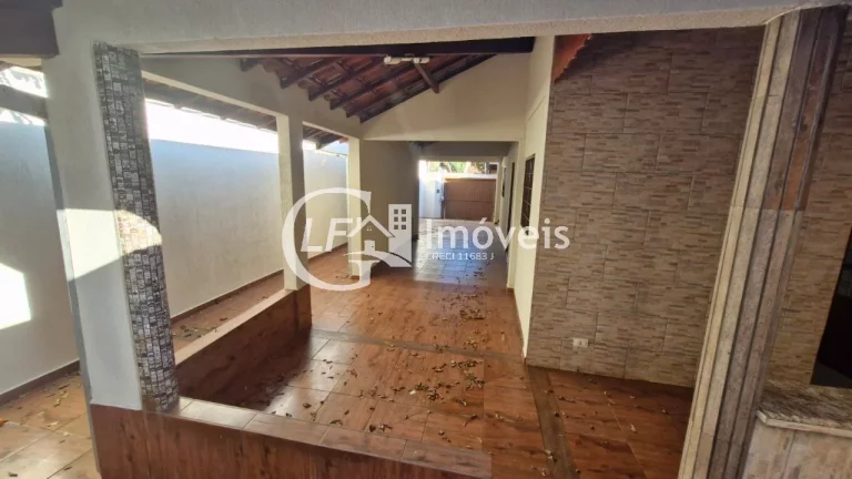 Imagem Imperdível! Excelente oportunidade com dois imóveis no mesmo terreno ? Ideal para morar e investir!
