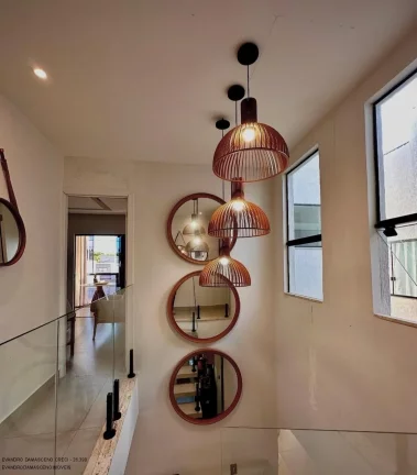 Imagem Casa em Condomínio de Alto Padrão com 4 Quartos e 2 Suítes em Catu de Abrantes, Camaçari-BA - 150m² - Imperdível!