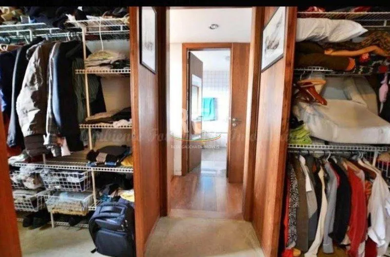 Imagem Casa para Venda - 276m², 3 dormitórios, sendo 1 suites, 5 vagas - Medianeira