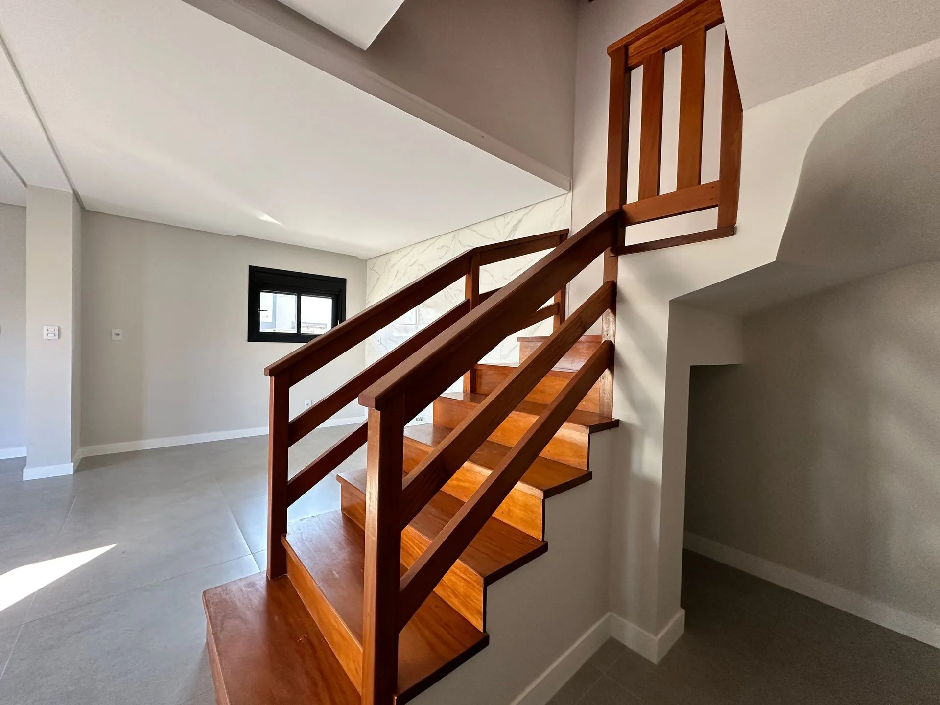 Imagem Triplex à venda em Passo de Torres, Centro, com 3 quartos, 180m2