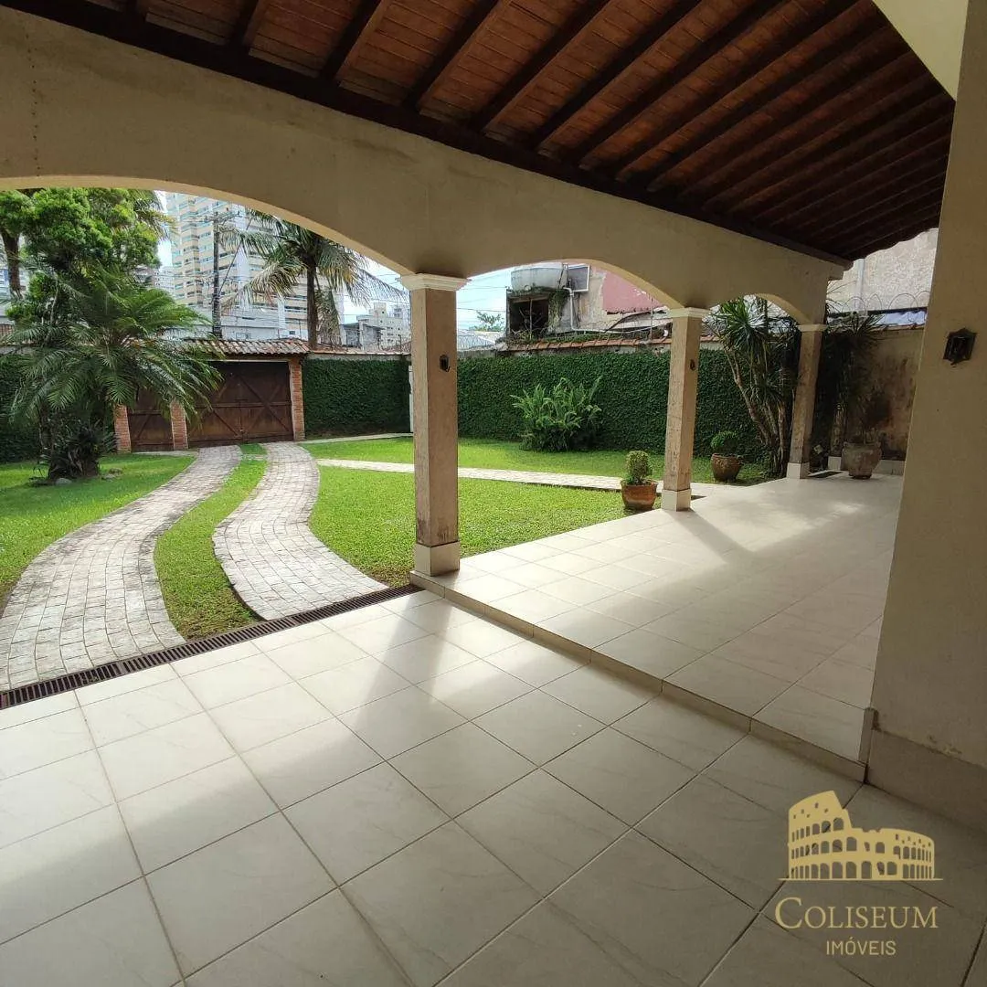Foto do imóvel Casa com 2 dormitórios à venda, 116 m² por R$ 1.190.000,00 - Canto do Forte - Praia Grande/SP