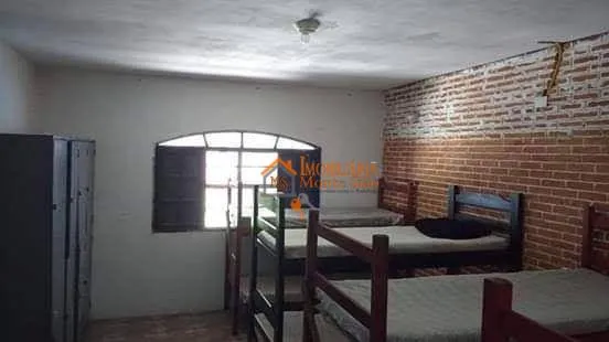 Imagem Chácara com 9 dormitórios à venda, 1260 m² por R$ 1.750.000,00 - Água Azul - Guarulhos/SP