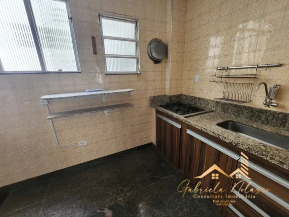Imagem Apartamento Padrão em prédio frente mar