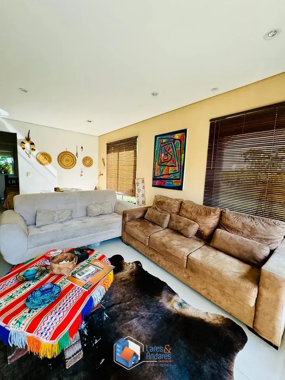 Imagem Casa no condomínio Rua Indore para venda com 3 quartos, 1,000m²