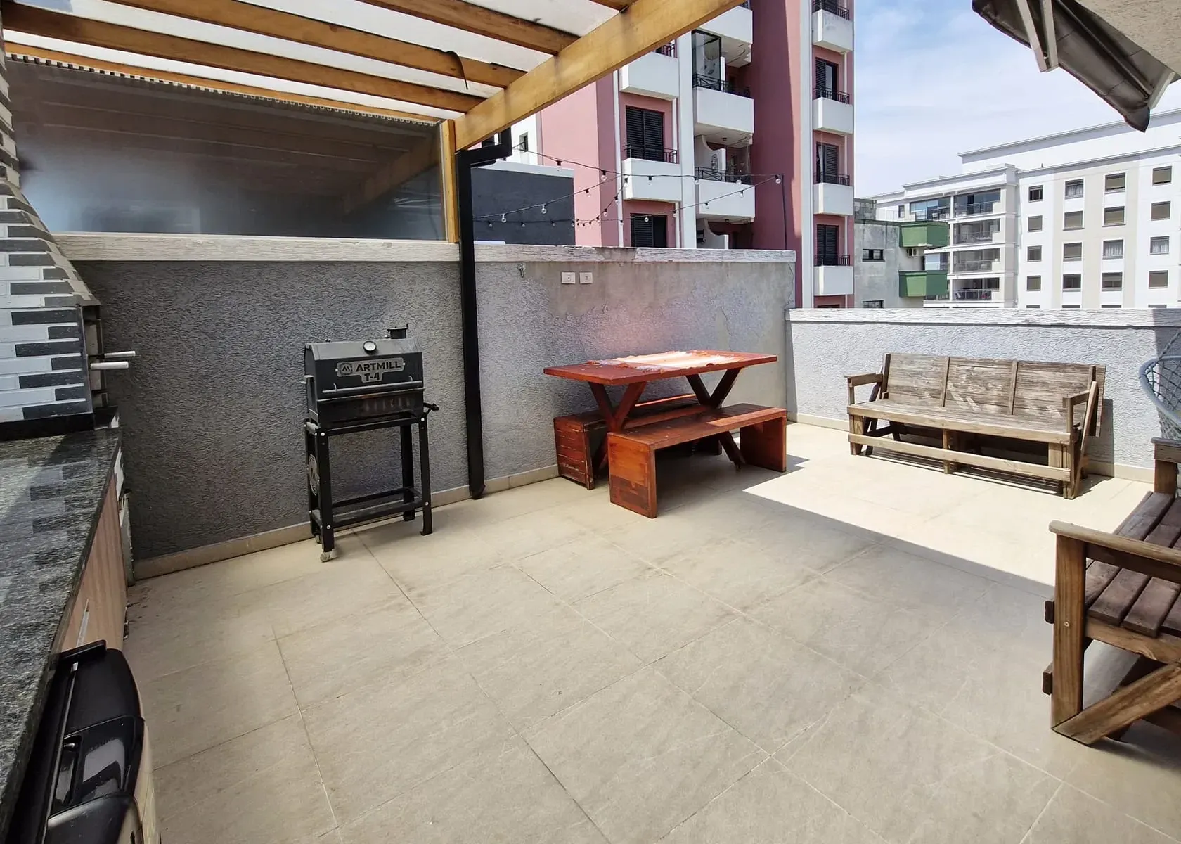 Foto do imóvel Casa de Condomínio com 2 Quartos à Venda, 93 m² em Rua Doutor Orlando Zamitti Mammana