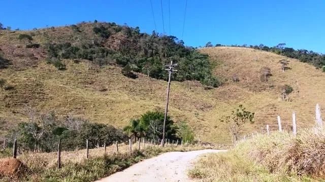 Imagem Chácara à venda Zona Rural, Cruzeiro - SP