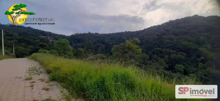Imagem TERRENO EM ASSOCIACAO DE MORADORES C/ 1.036M² NA SERRA DA CANTAREIRA