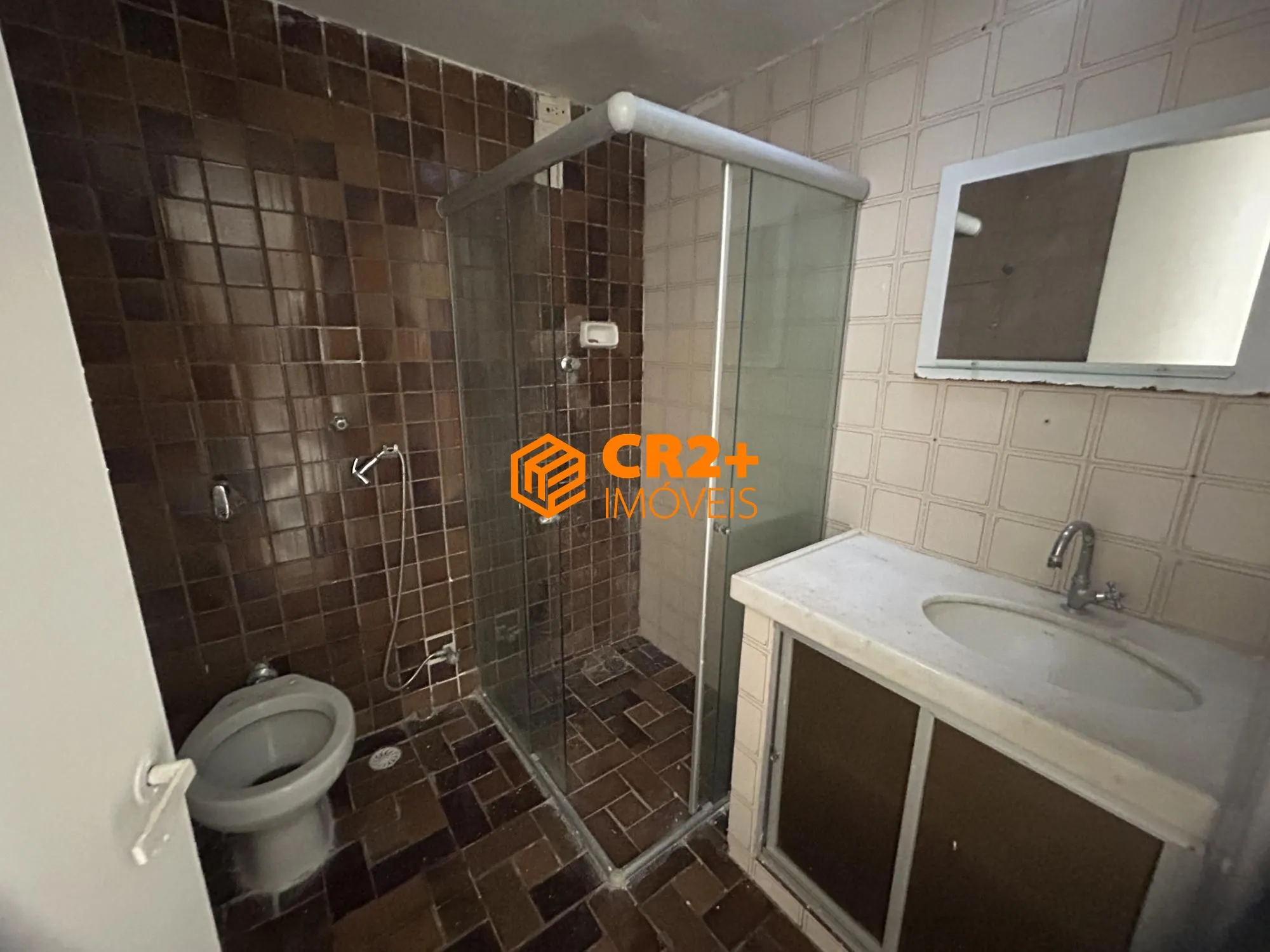 Imagem Vendo Casa em Condomínio Fechado 134m² c/ 4 Quartos na Imbiribeira.