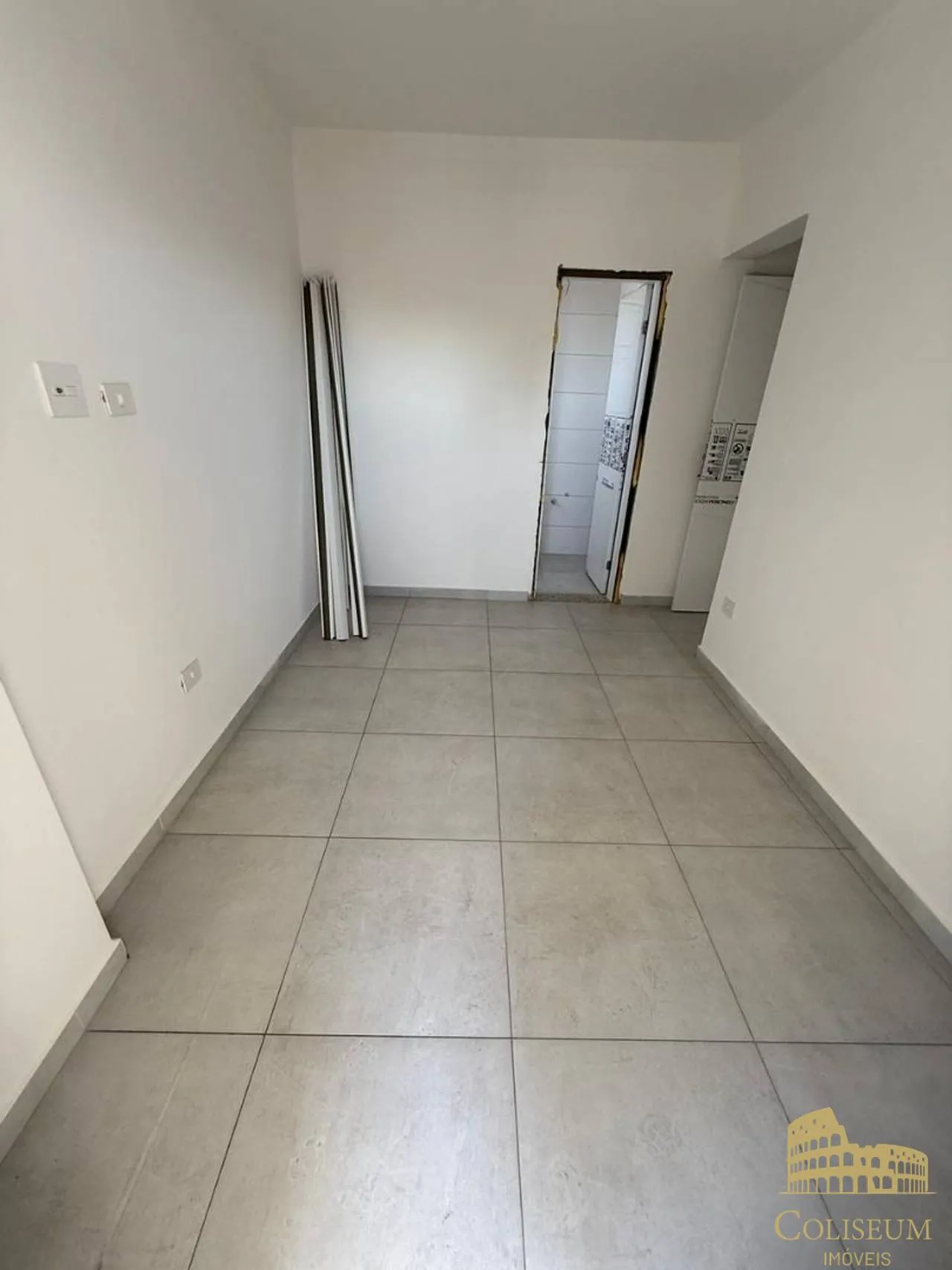 Imagem Apartamento com 2 dormitórios à venda, 76 m² por R$ 559.000,00 - Tupi - Praia Grande/SP