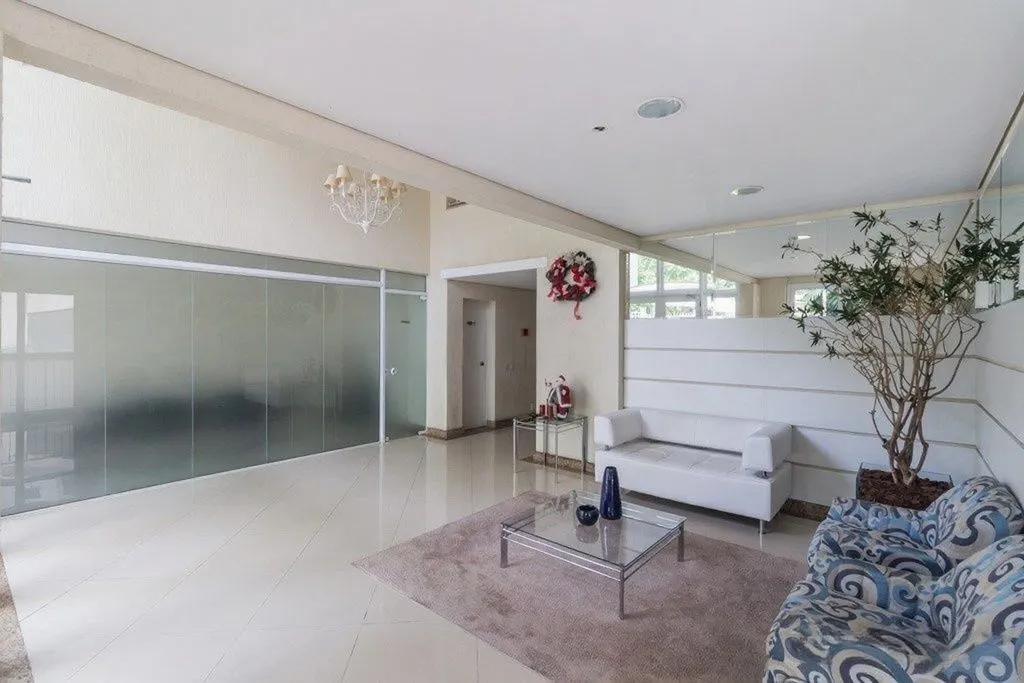 Imagem Vende-se apartamento com 2 quartos (1 suíte), 55m² e 2 vagas - Petrópolis