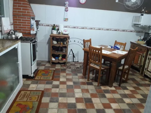 Imagem Chácara à Venda: 4 Dormitórios, Piscina, Área Gourmet em 1.250m2 de Puro Conforto