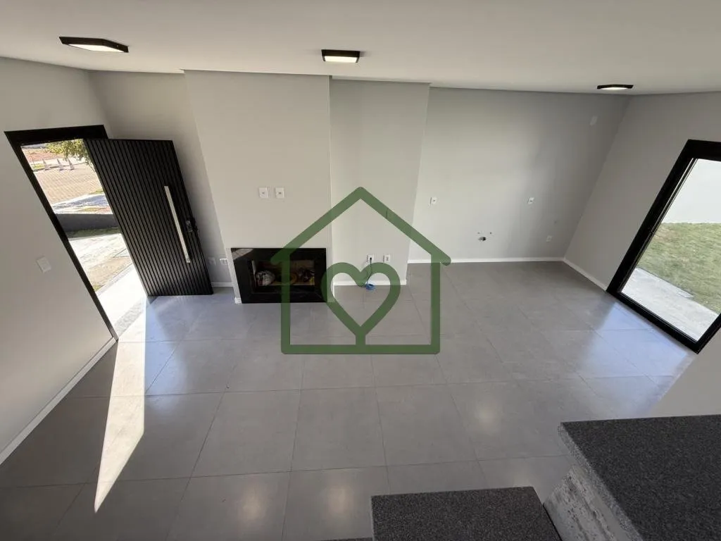Imagem Oportunidade! Sobrado Novo no Residence Vivare - Centro de Viamão

Descubra o seu novo lar neste be...