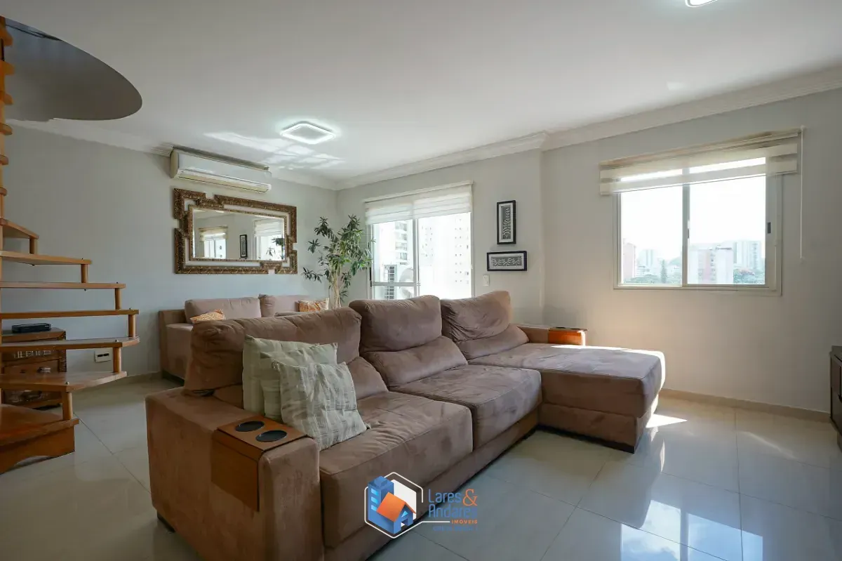 Imagem Duplex para venda em Vila Sofia com 3 quartos, sendo 1 suíte, 228m²