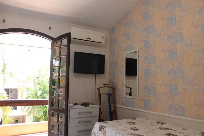 Imagem Casa Condominio para Venda - 156.53m², 3 dormitórios, sendo 1 suites, 2 vagas - Cristal