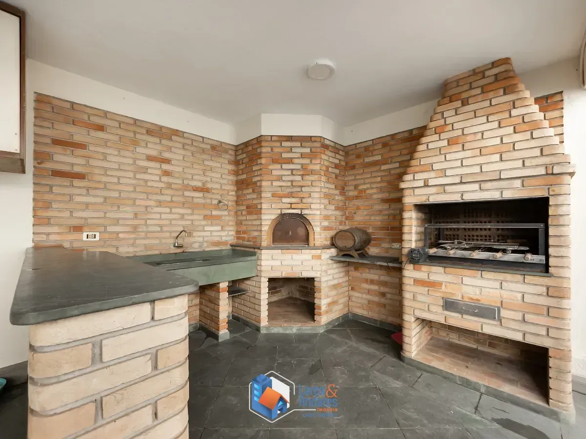 Imagem Sobrado para venda em Vila Marari com 4 quartos, sendo 2 suítes, 382m²