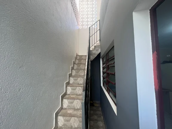Imagem Exelente Imóvel com Terraço a Preço de Oportunidade!
