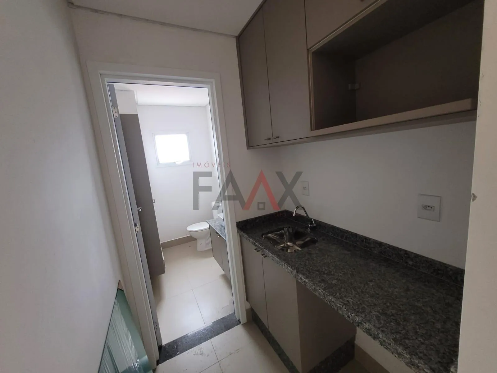 Imagem Sala Comercial, CIDADE DOS LAGOS, GUARAPUAVA - PR
