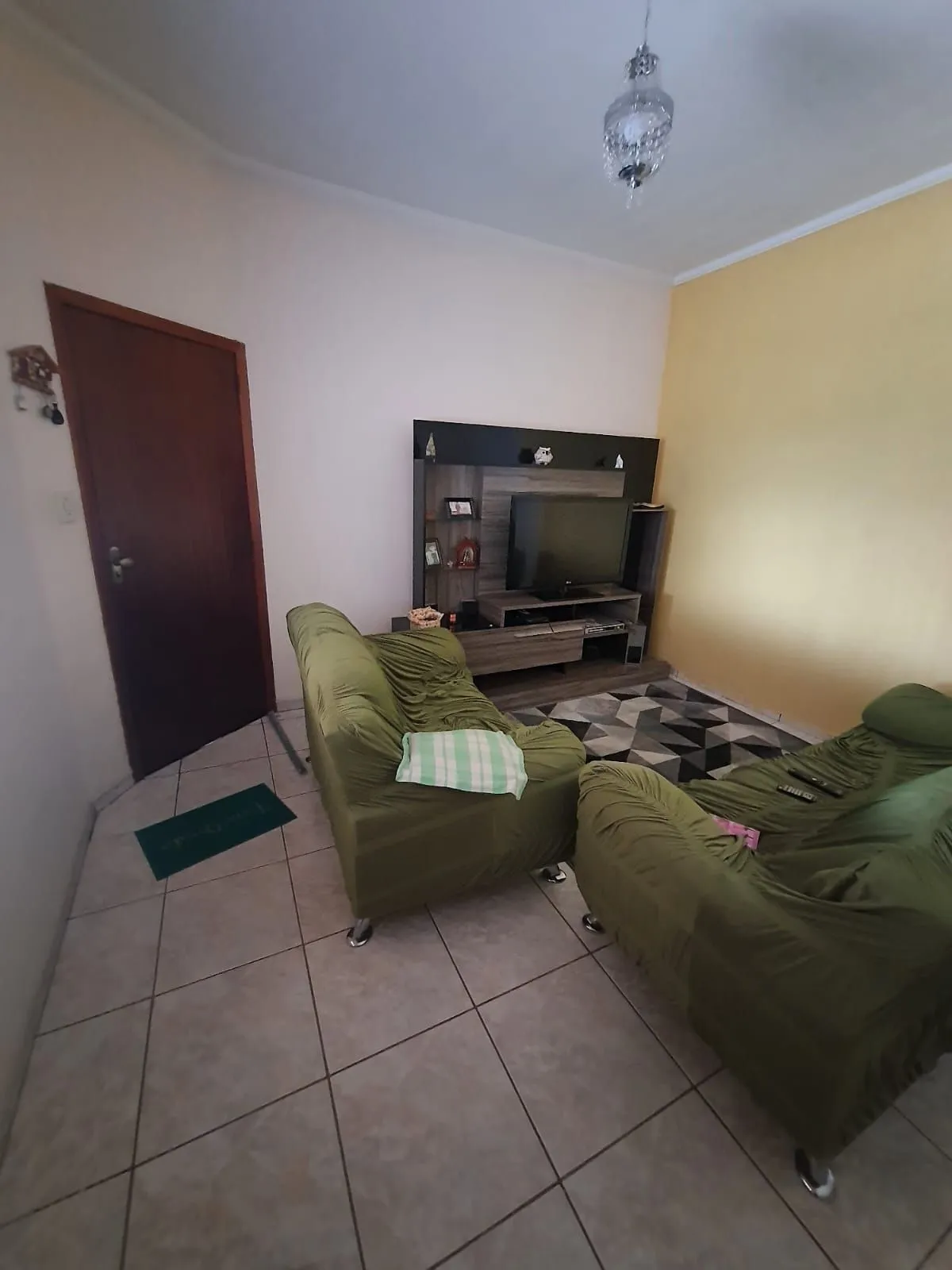 Imagem Casa à venda 2 Quartos, 1 Suite, 2 Vagas, 125M², Mombaça, Pindamonhangaba - SP