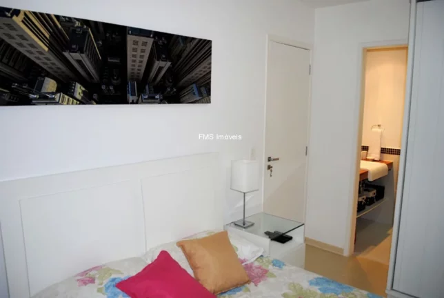 Imagem Apartamento à venda no Campo Belo: 2 quartos, 1 suíte, 2 vagas