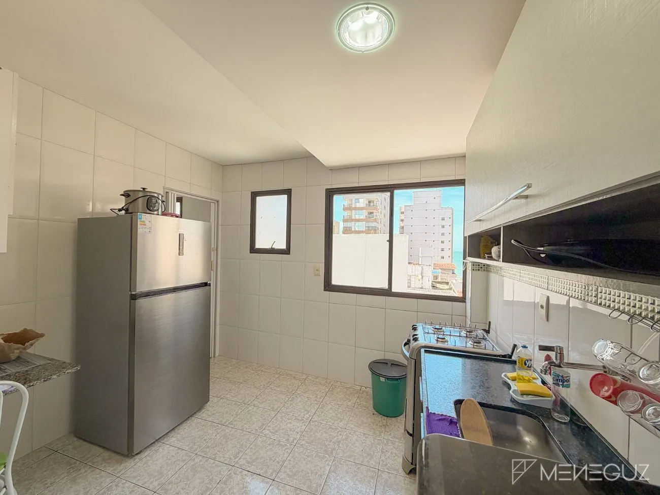 Imagem Porteira Fechada: 3 Quartos, Vista Mar e a 2 Quadras da Praia
