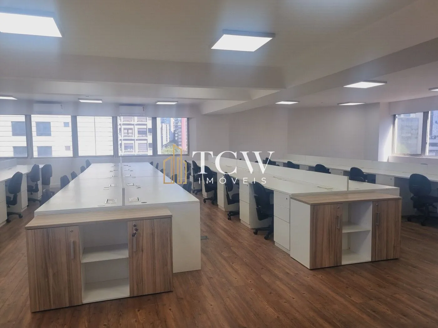 Imagem Conjunto Comercial Mobiliado à Venda | 204 m² | Berrini, São Paulo/SP