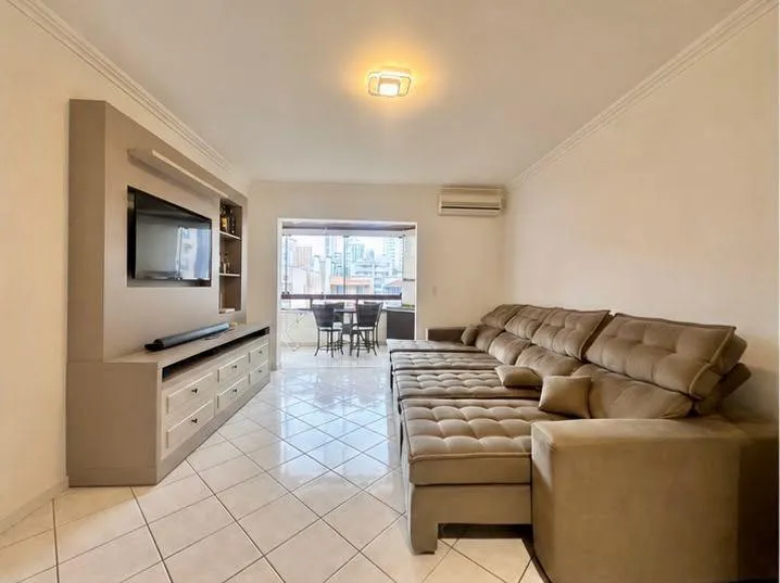 Imagem Apartamento à venda com 120m2 por R$ 1.100.000,00