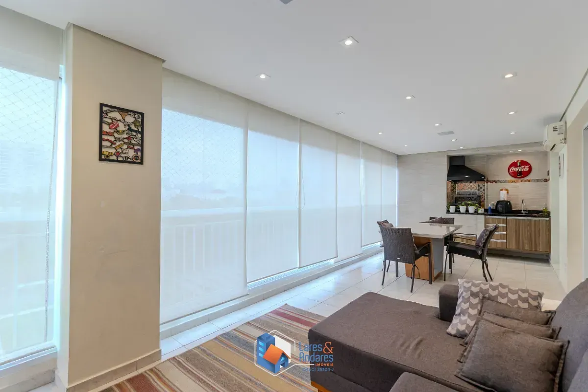 Imagem Apartamento para venda em Santo Amaro com 3 quartos, sendo 1 suíte, 130m²