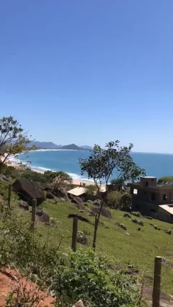 Imagem Terreno à Venda em Garopaba-SC, Praia da Gamboa, 973,63 m² de Área com Vista Mar!