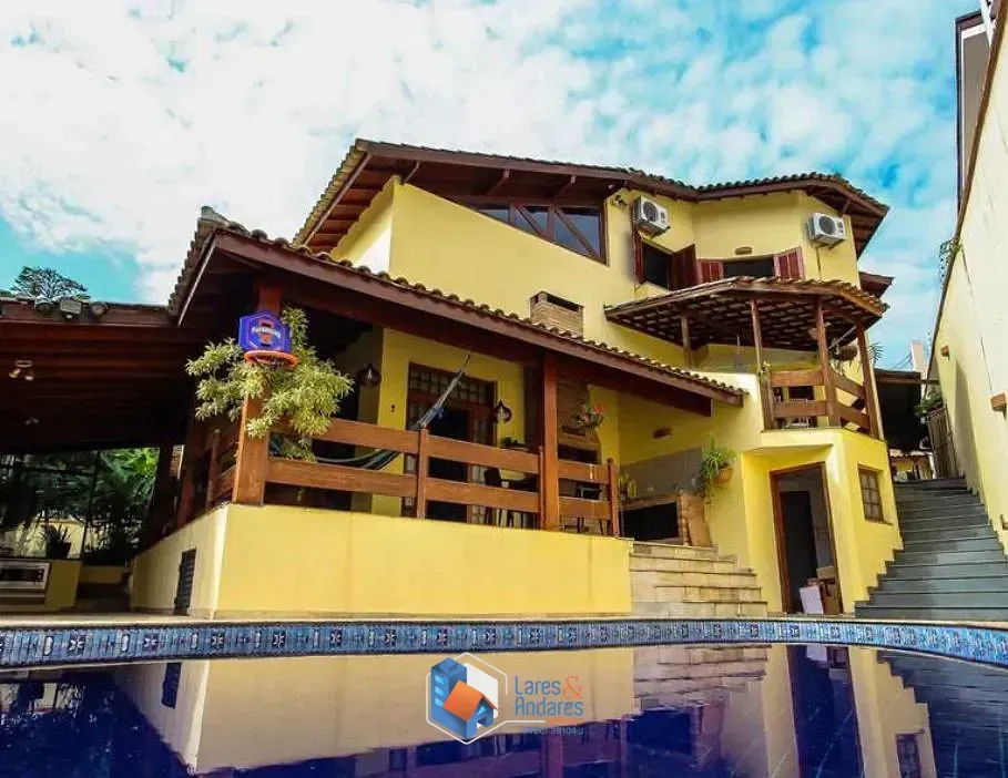 Imagem Casa para venda em City América com 4 quartos, sendo 3 suítes, 345m²