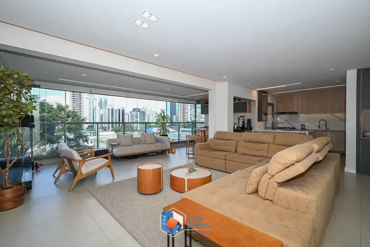 Imagem Apartamento para venda em Campo Belo com 4 quartos, sendo 3 suítes, 186m²