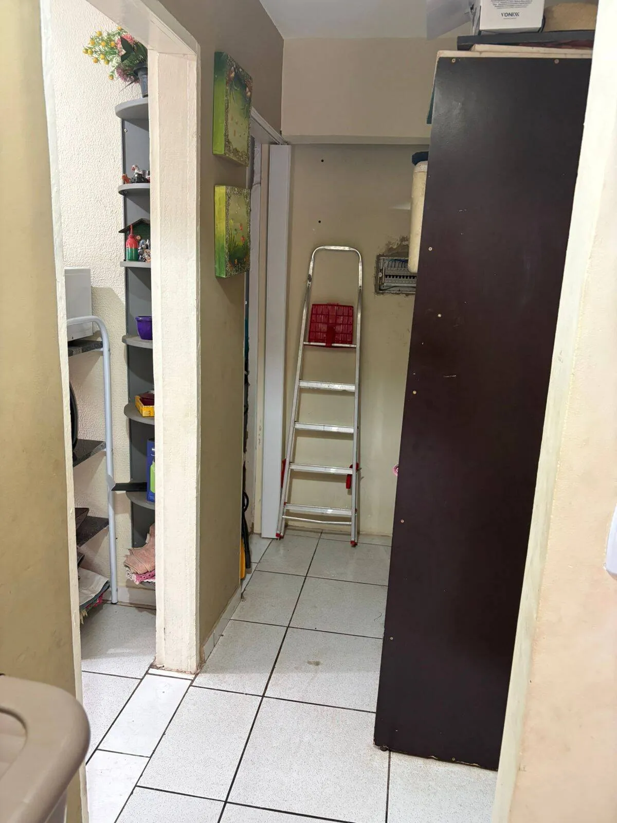 Imagem Casa + 2 Salões Comerciais na Cohab Canellas