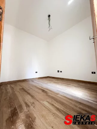 Imagem Casa à venda em São Paulo-SP na Vila Santa Isabel: 3 quartos, 3 suítes, 2 salas, 4 banheiros, 2 vagas, 141m²