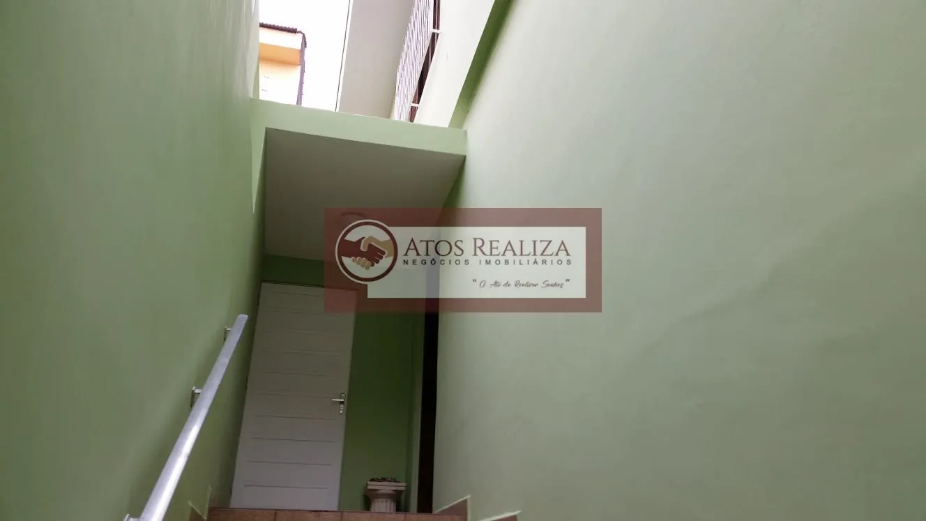 Imagem Vendo lindo sobrado com Edícula em Jardim Santa Cruz (Campo Grande) - São Paulo 167M², 4 Dormitórios, 1 Suíte, 3 Banheiros e 2 vagas de garagem por R$ 670.000. Oportunidade.