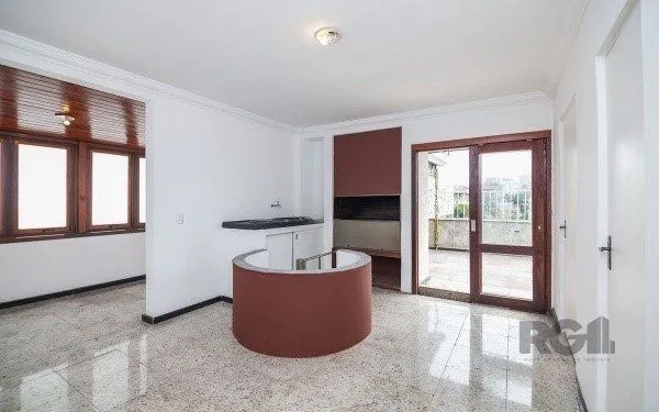 Imagem Vende-se bela cobertura de 122m², 2 quartos 2 vagas, desocupado - Auxiliadora