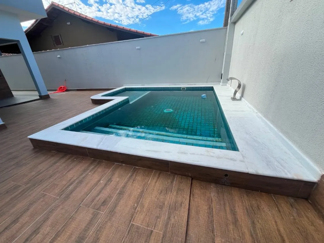 Imagem CASA NOVA ISOLADA LADO PRAIA 3 DORM COM PISCINA FINANCIAMENTO BANCARIO NO JAMAICA EM ITANHAEM