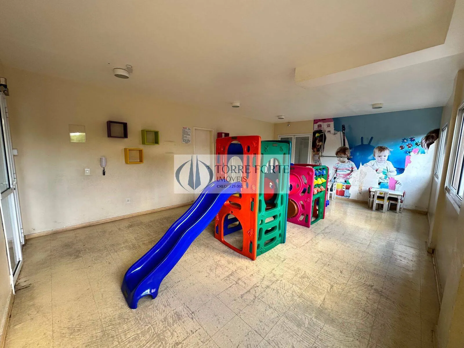 Imagem Lindo Apartamento com 2 dormitorios 2 vagas , varanda na Vila Carrão.