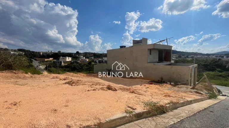 Imagem Terreno disponível para venda no Bairro Guarujá Mansões - Betim/MG