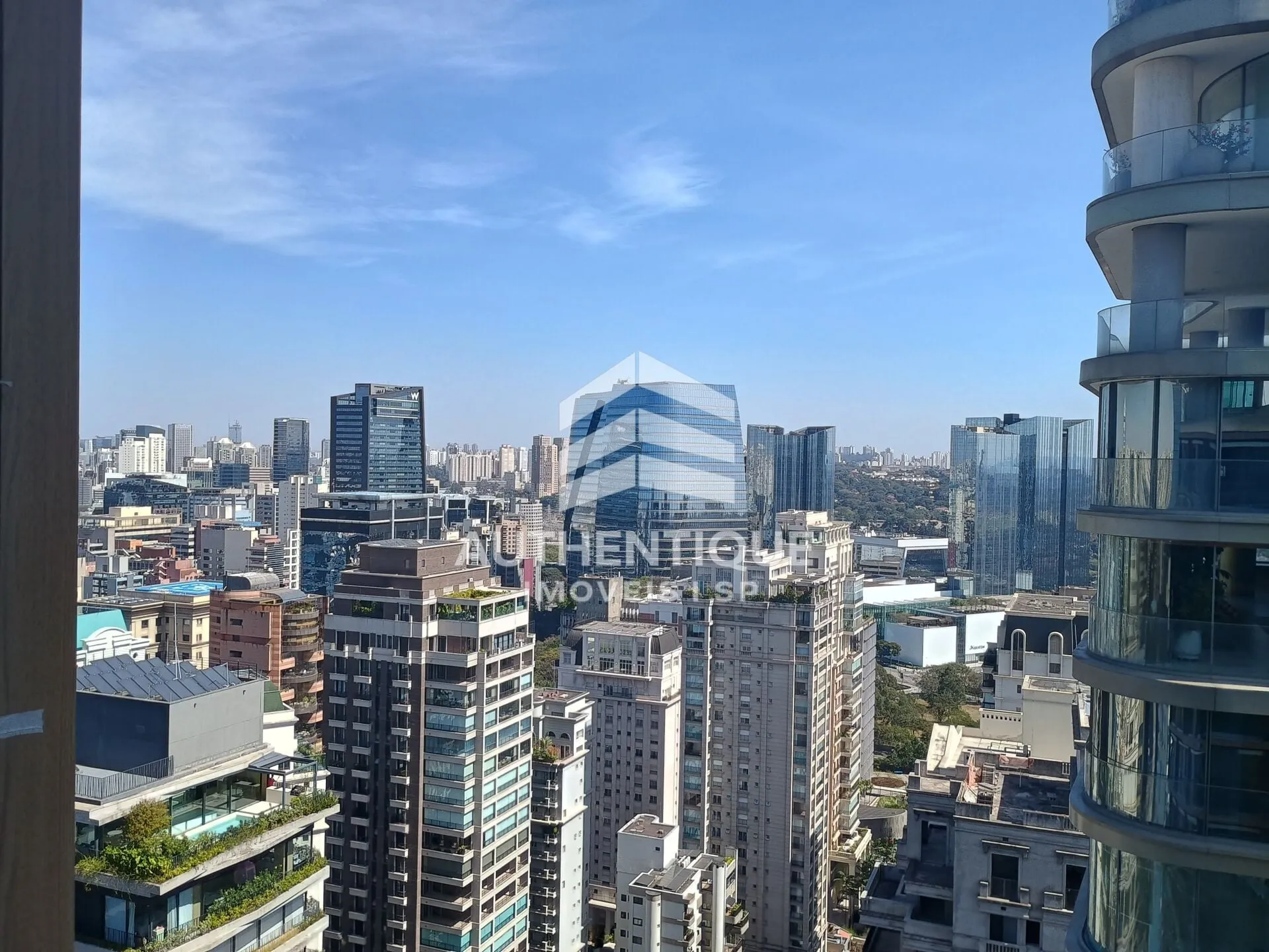 Imagem Apartamento à venda no bairro Itaim Bibi - São Paulo/SP