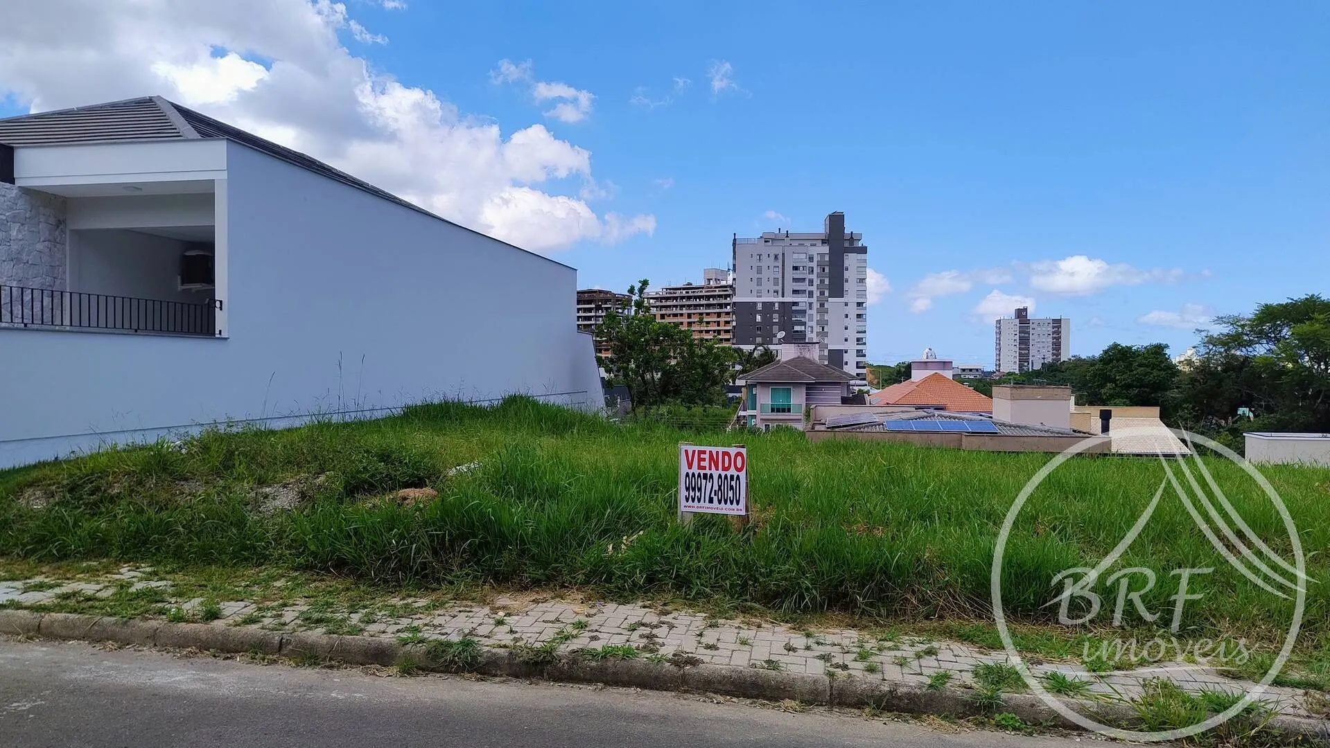 Imagem Excelente Terreno - 361m² na Pedra Branca Condomínio planejado e com lazer