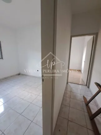 Imagem Imóvel à venda: Casa com 2 quartos, 1 sala, 1 banheiro e 2 vagas de garagem em Novo Osasco, Osasco-SP.