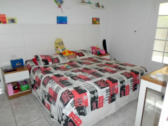 Imagem 3 dormitórios, suíte com hidromassagem, 2 salas, cozinha, bar seco e molhado, churrasqueira