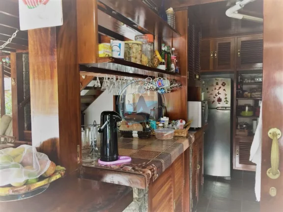 Imagem Imperdível: Casa à venda em Ubatuba-SP, Parque Vivamar! 3 quartos, 2 suítes, 1 sala, 2 banheiros, 141 m² de área.
