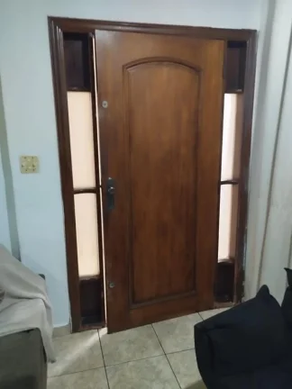 Imagem Casa a venda em Santos no bairro Bom Retiro